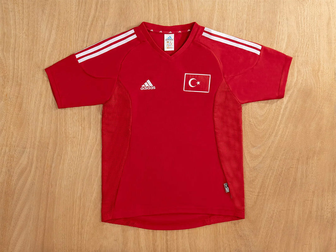 Turkey 2002 Home - Retro