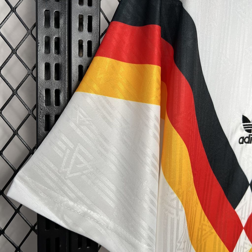 Germany 1990 Home - Retro