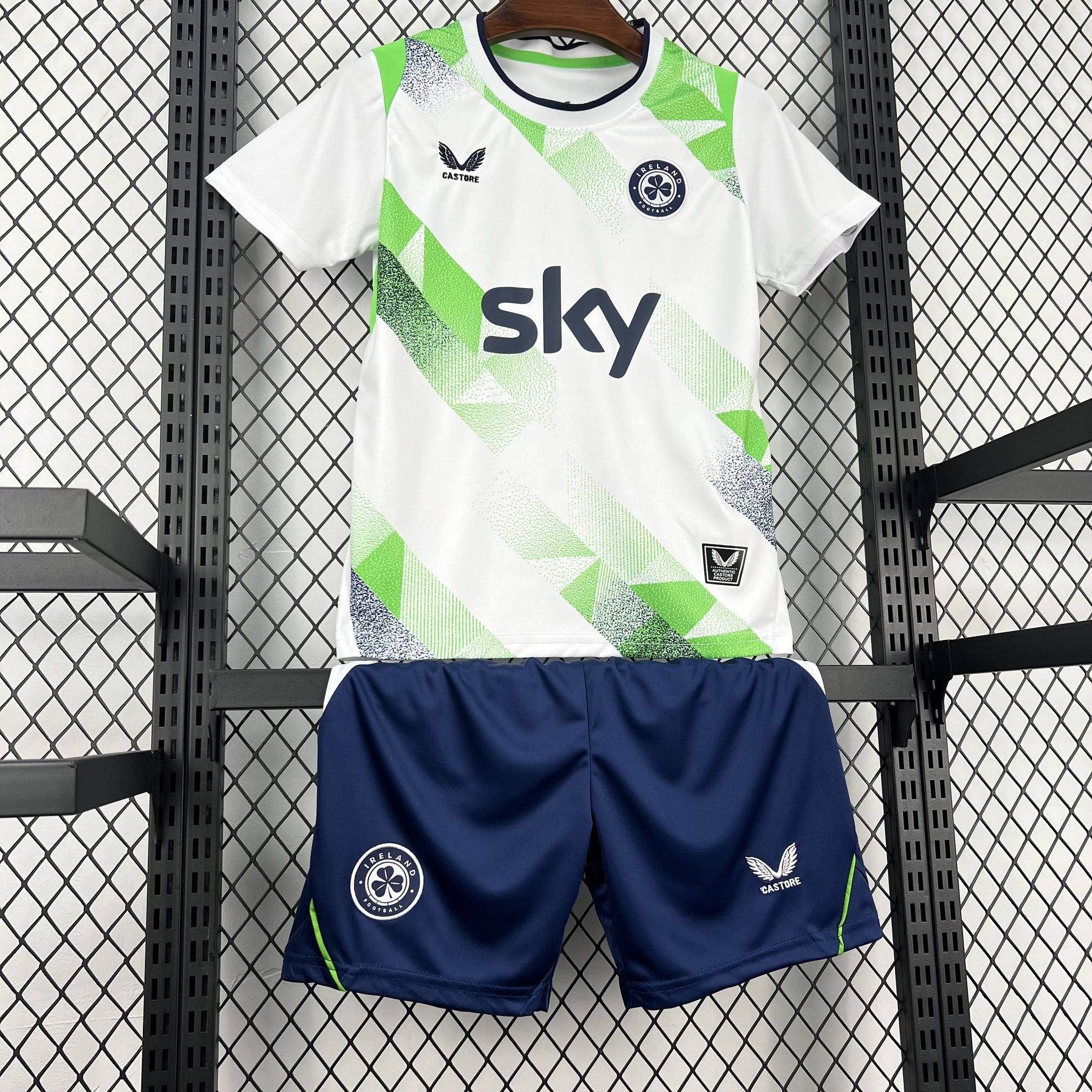 Republic of Ireland 2026 Away - Kid Kit