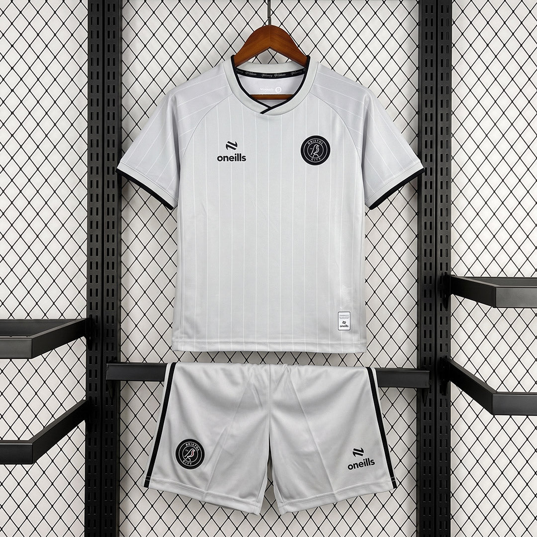 Bristol City 2026/27 Away - Kid Kit