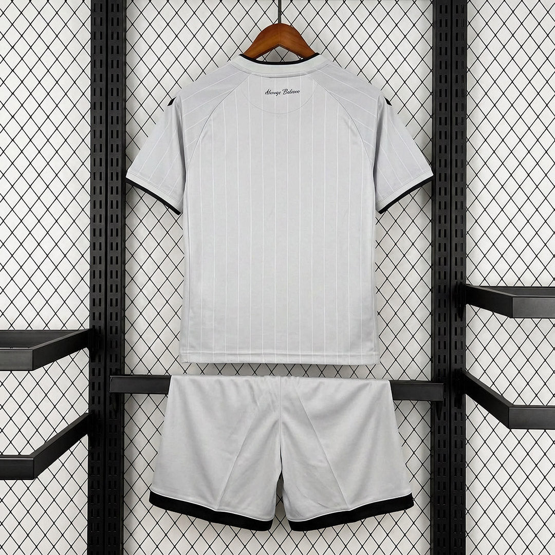 Bristol City 2026/27 Away - Kid Kit