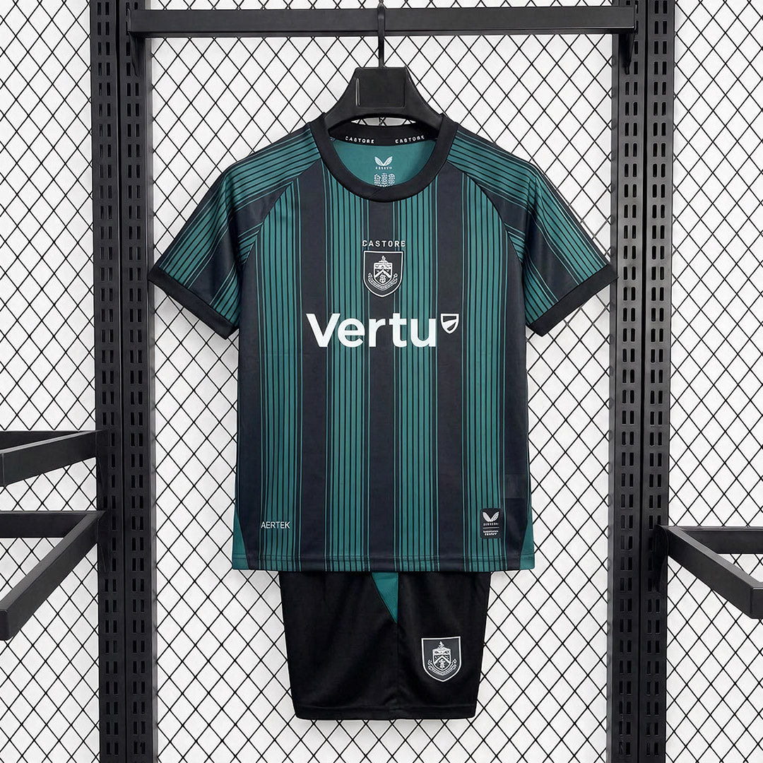 Burnley 2026/27 Third - Kid Kit