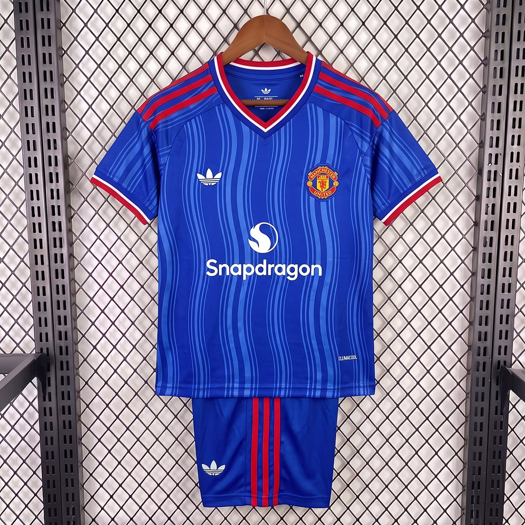 Manchester United 2026/27 Away - Kid Kit