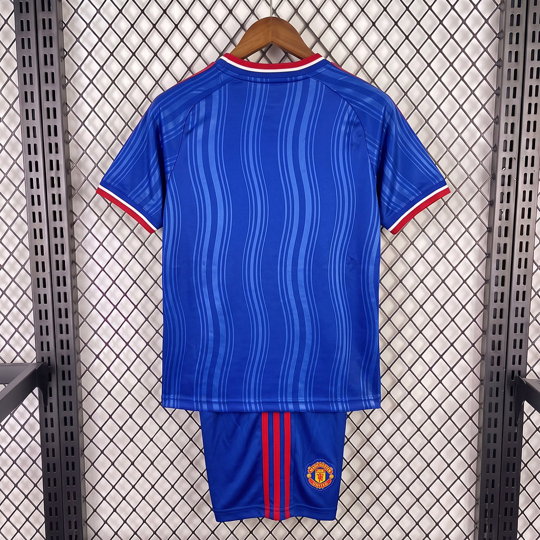 Manchester United 2026/27 Away - Kid Kit