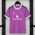 Manchester United 2026/27 Goalkeeper Pink - Fan Version