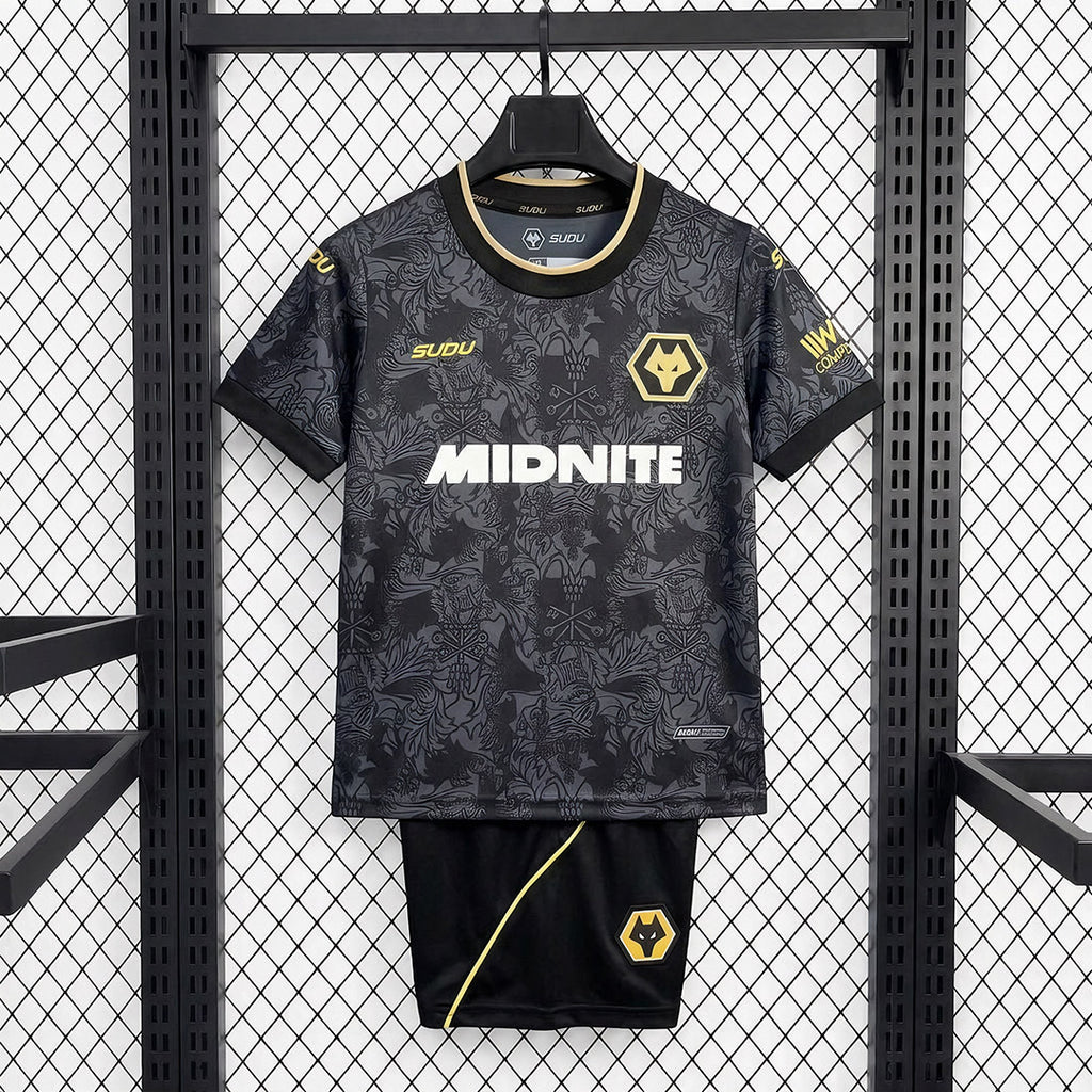 Wolverhampton 2026/27 Third - Kid Kit
