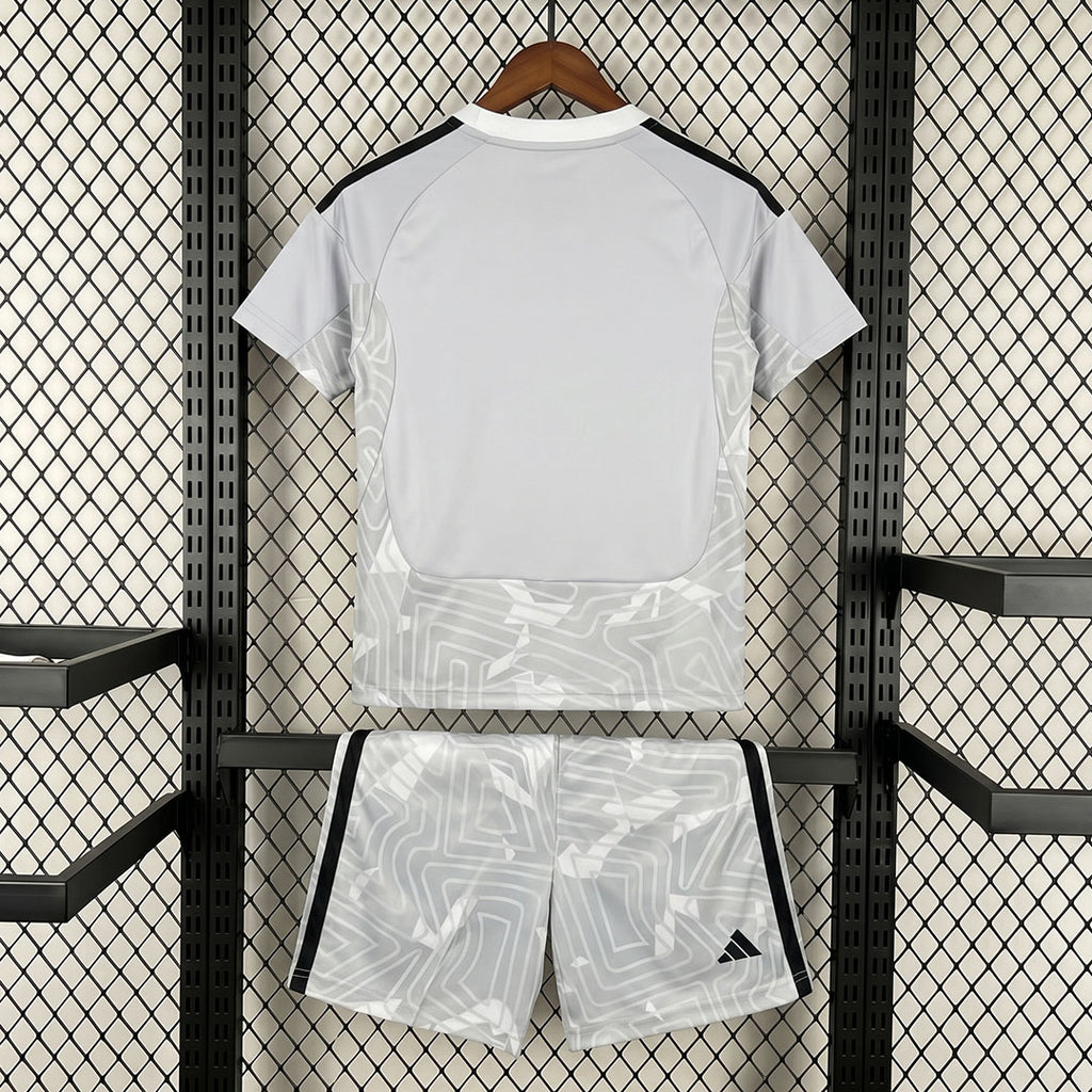 Arsenal 2026/27 Goalkeeper Grey - Kid Kit