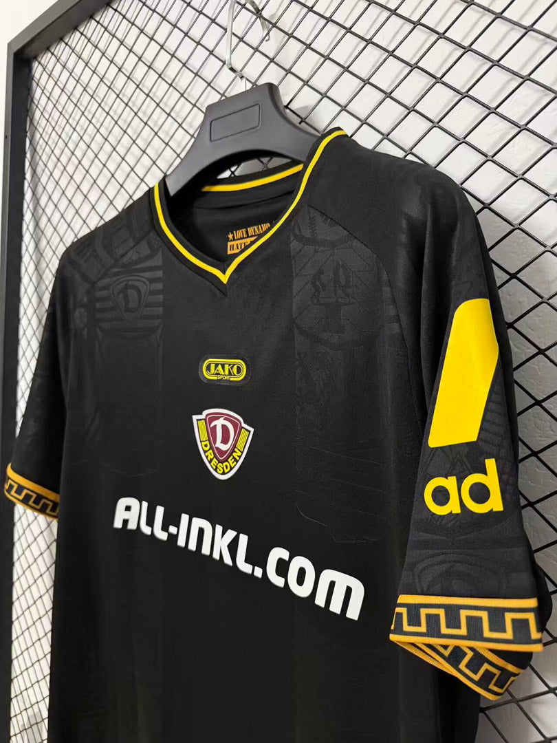 Dynamo Dresden 2026/27 Away - Fan Version