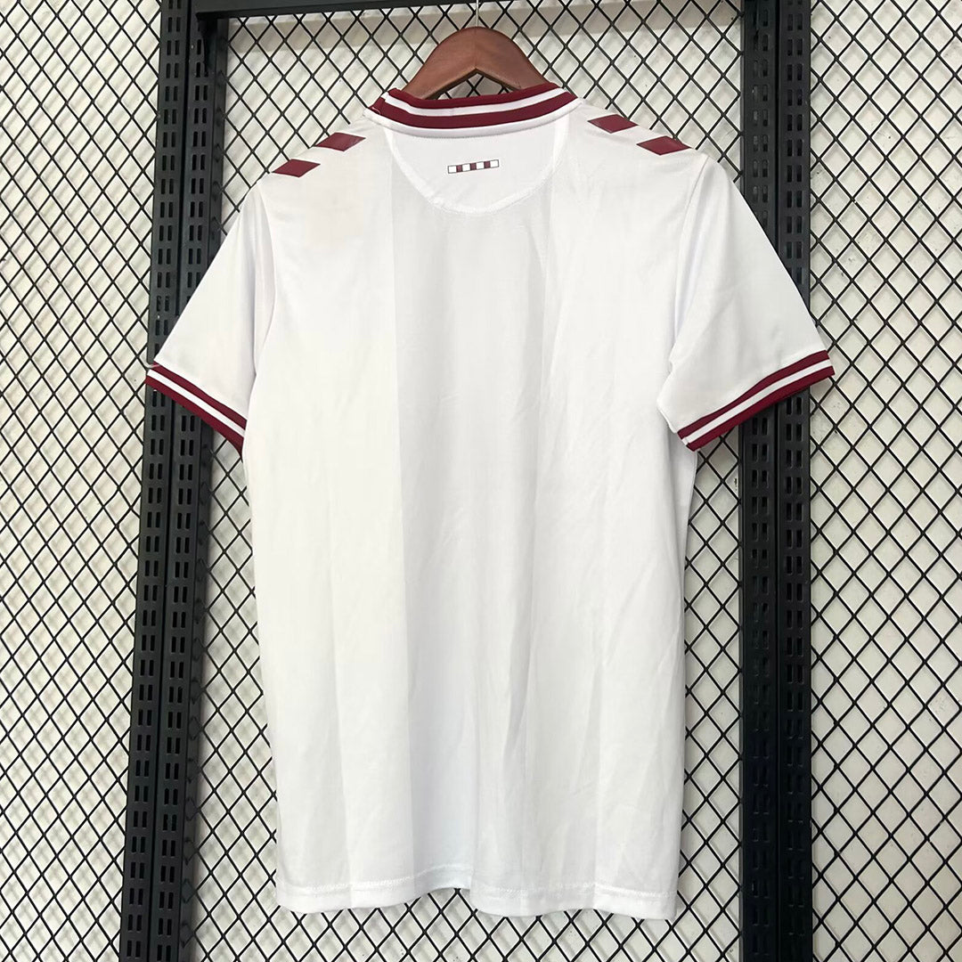 Hearts 2026/27 Away - Fan Version
