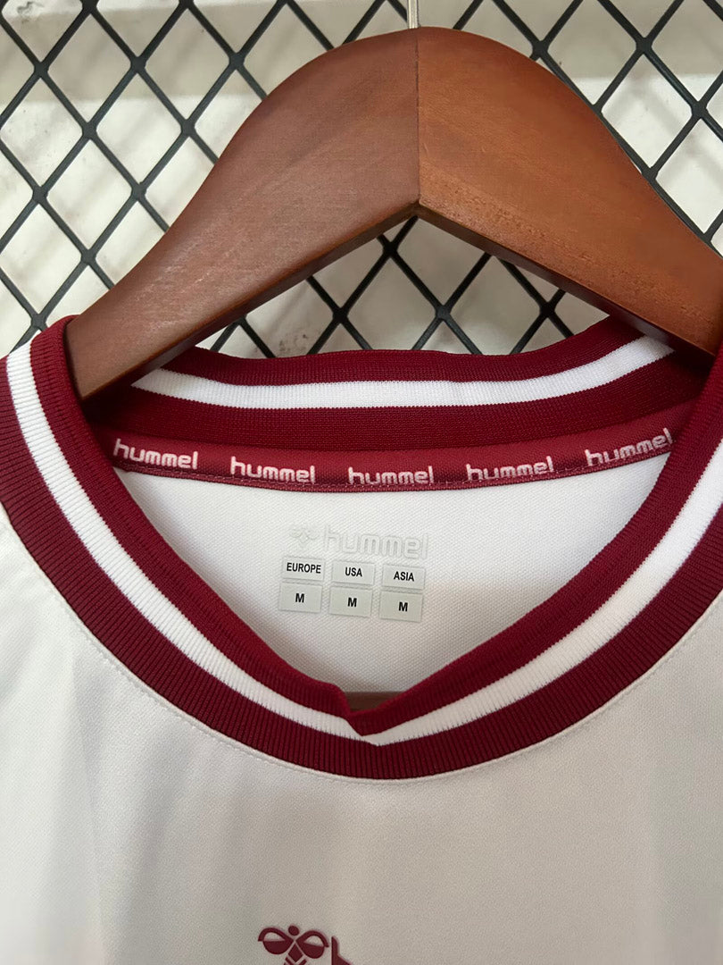 Hearts 2026/27 Away - Fan Version