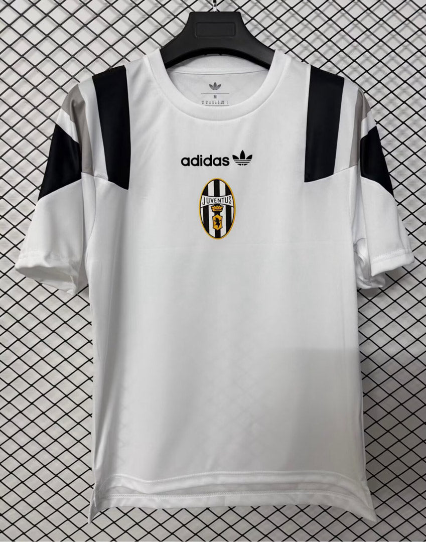 Juventus 2026/27 White EQT Shirt