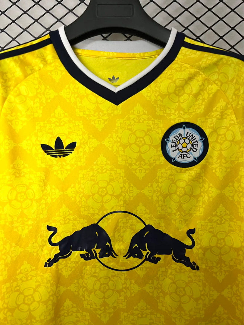 Leeds United 2026/27 Away - Fan Version