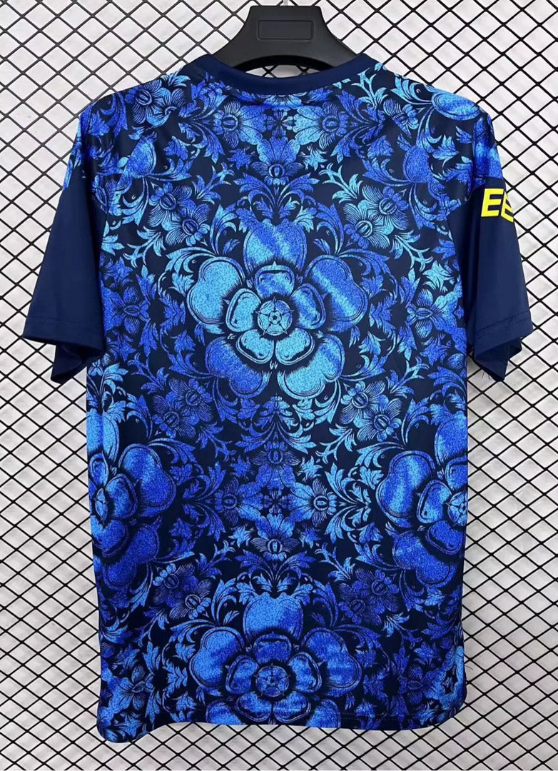 Leeds United 2026/27 Pre-Match Top
