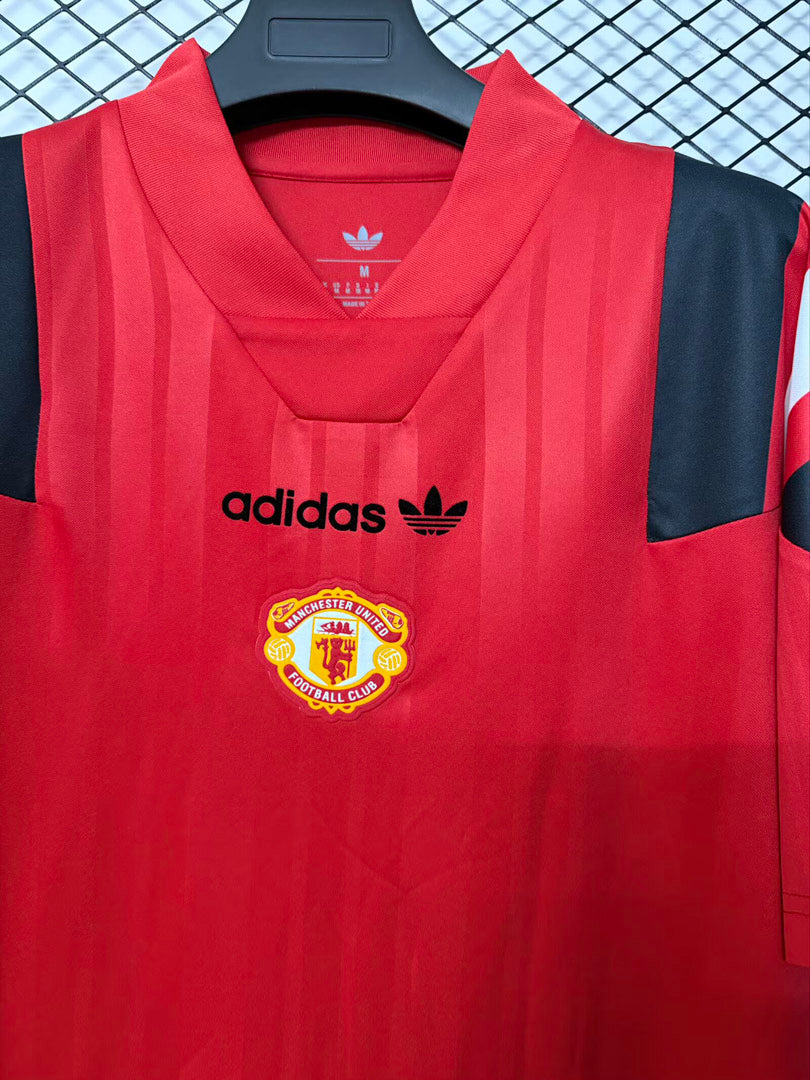 Manchester United 2026/27 Red EQT Shirt