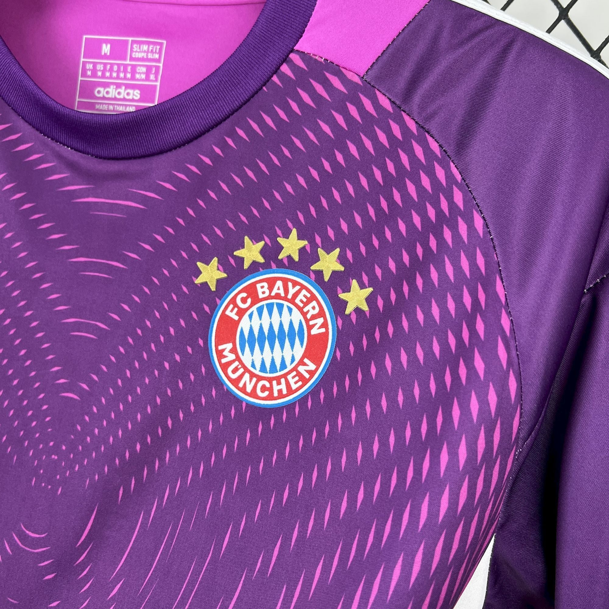 Bayern Munich 2025/26 Purple Goalkeeper - Fan Version