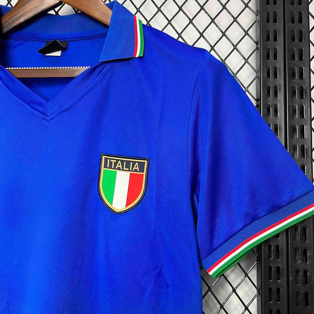 Italy 1982 Home - Retro