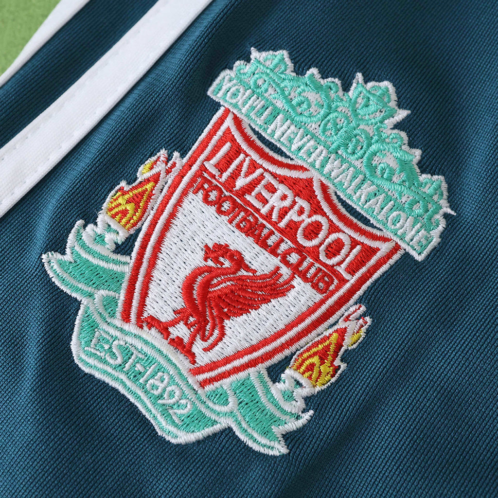 Liverpool FC 2006/07 Third - Retro Kid Kit
