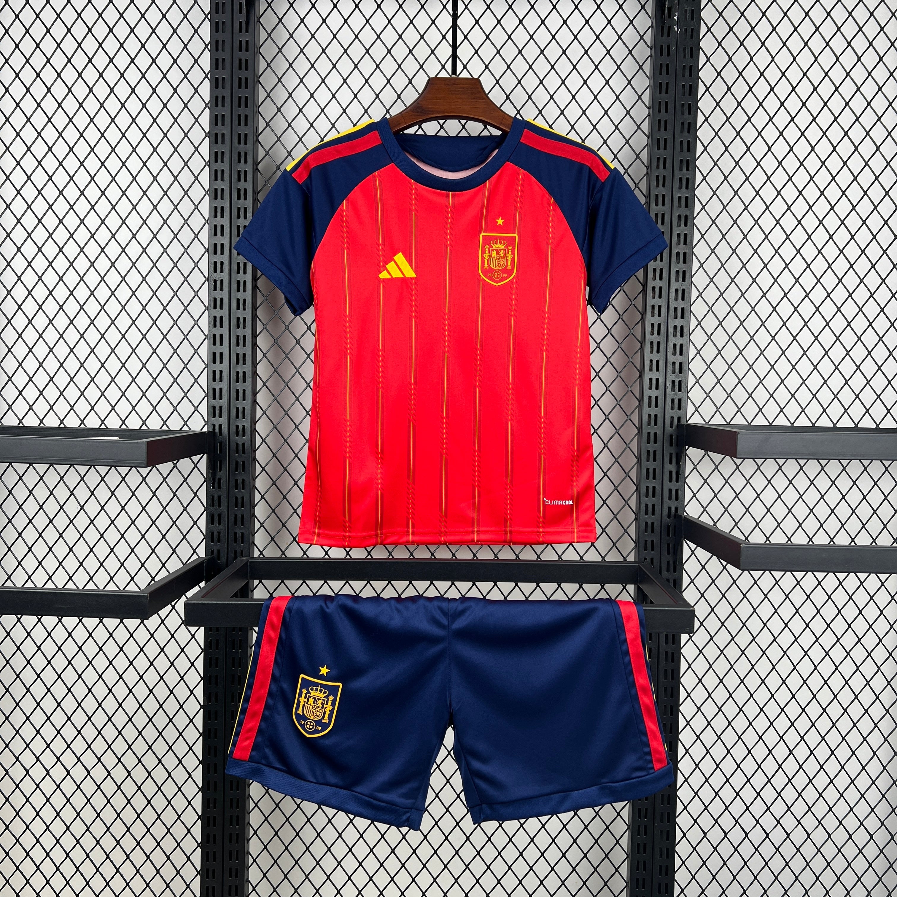 Spain 2026 Home - Kid Kit
