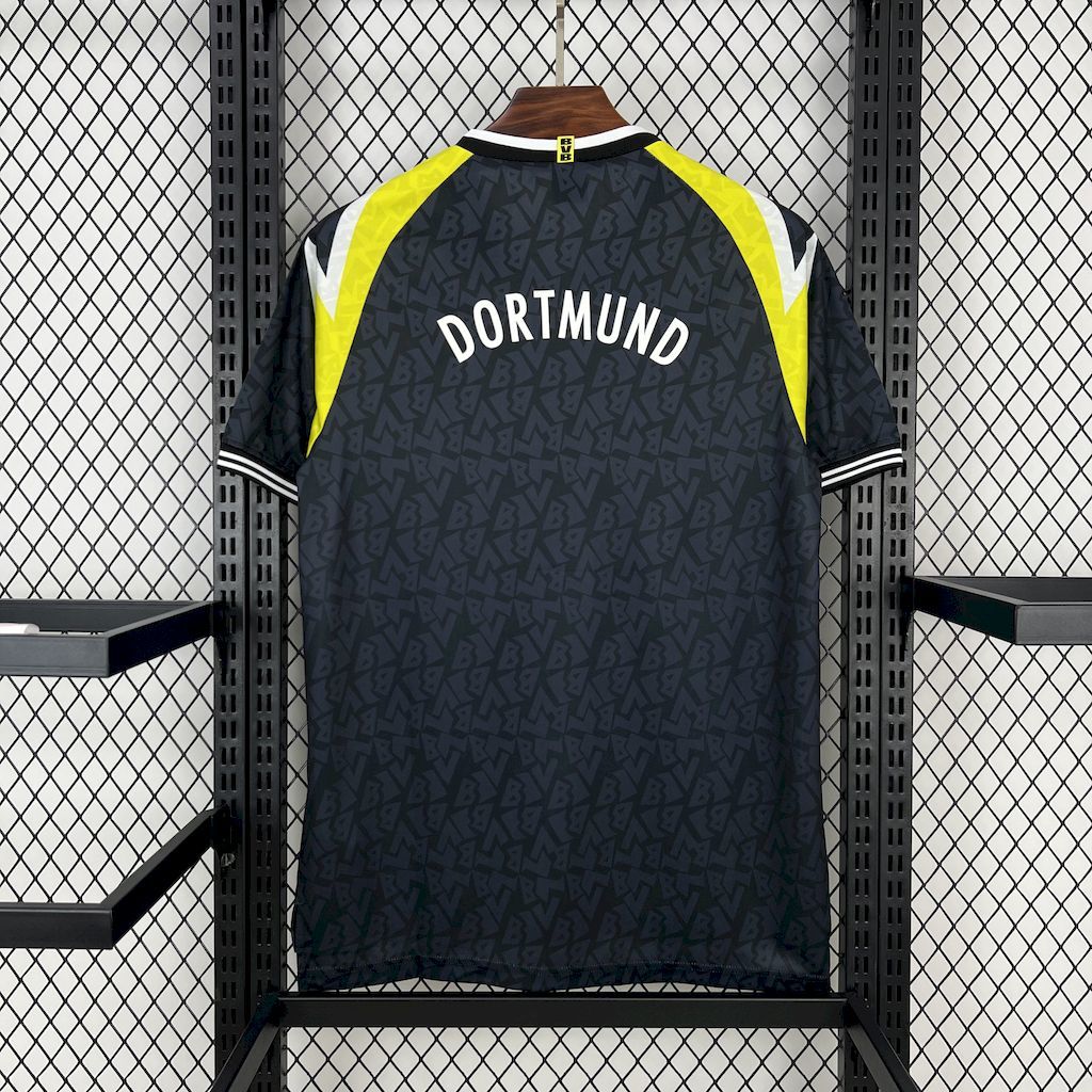 Borussia Dortmund 1995/96 Away - Retro
