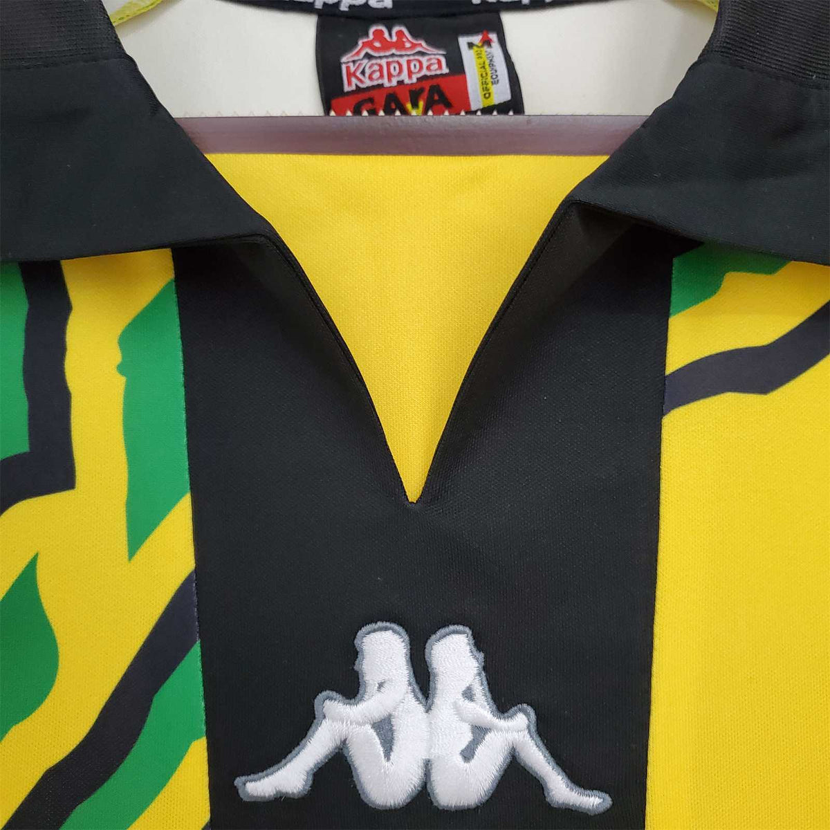 Jamaica 1998 Home - Retro