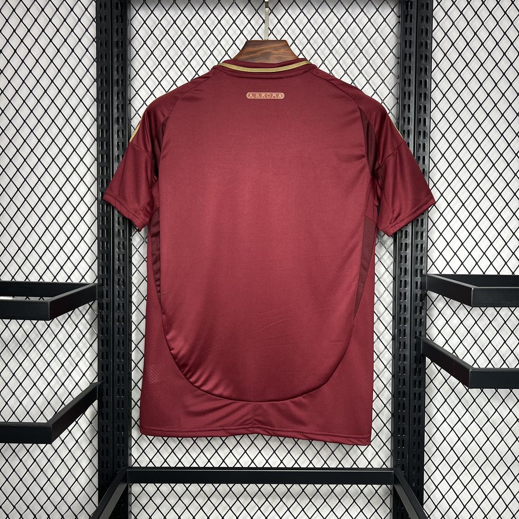 Burgundy Roma home fan jersey back view with short sleeves and small crest