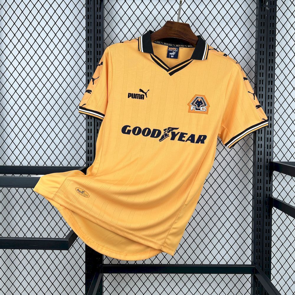 Wolverhampton 1998/99 Home - Retro