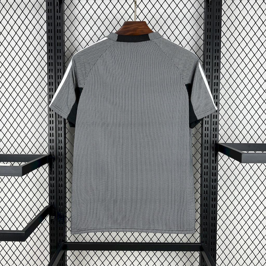 Real Madrid 2002/03 Goalkeeper - Retro