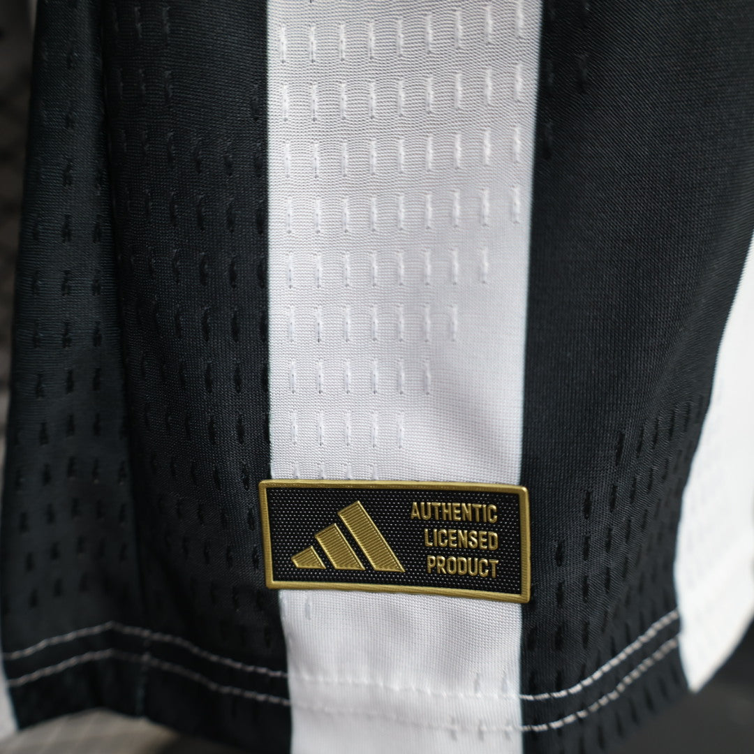 Juventus 2026/27 Home Long Sleeve - Player Version