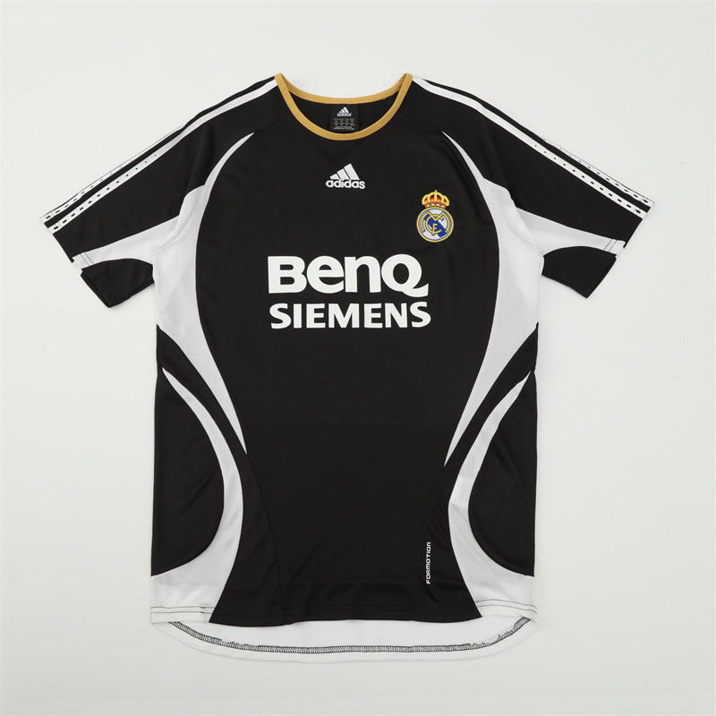 Real Madrid 2006/07 Black Retro Training Top