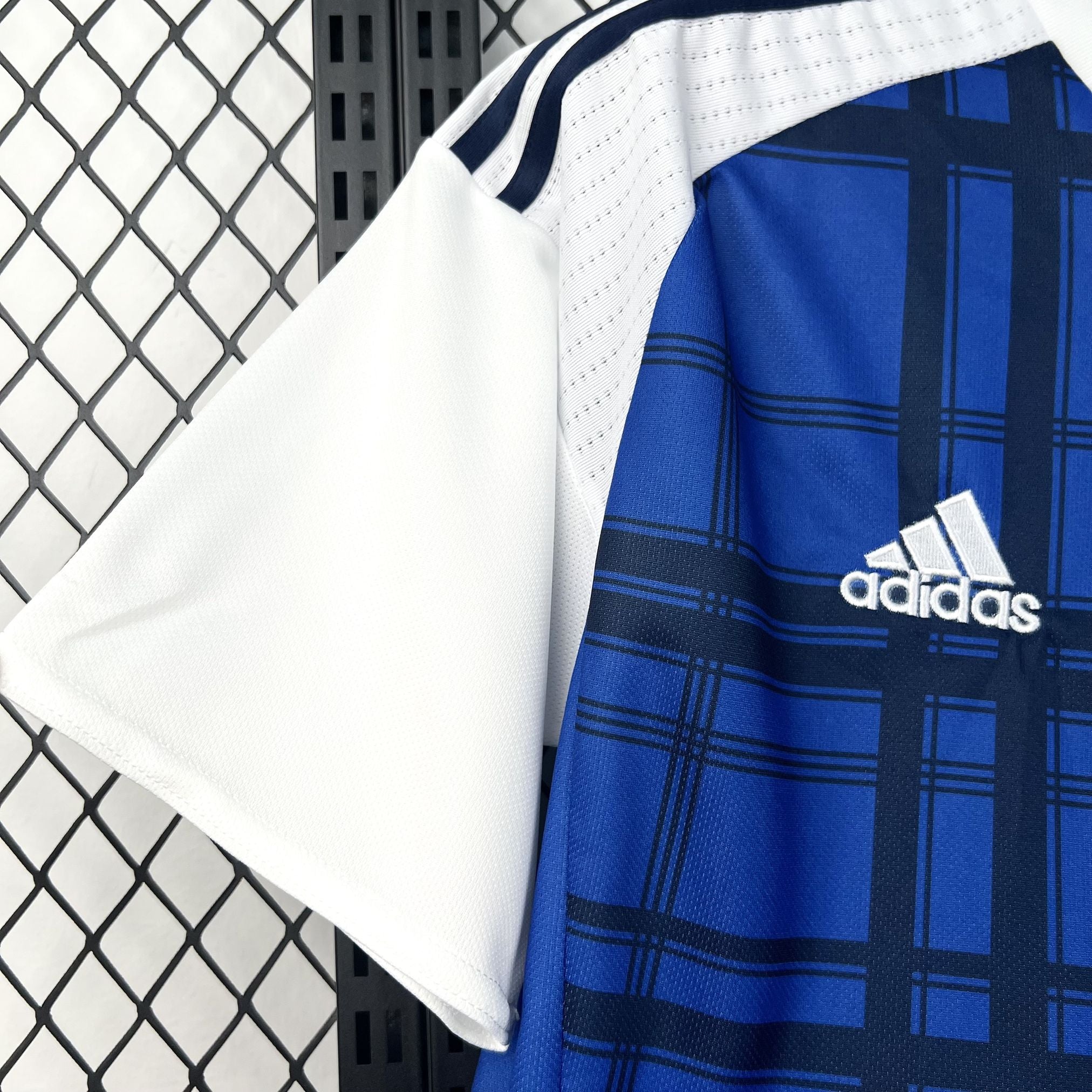 Scotland 2016 Home - Retro