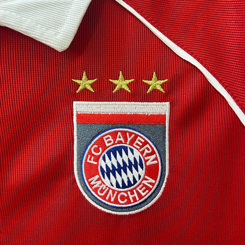 Bayern Munich 2005/06 Home - Retro