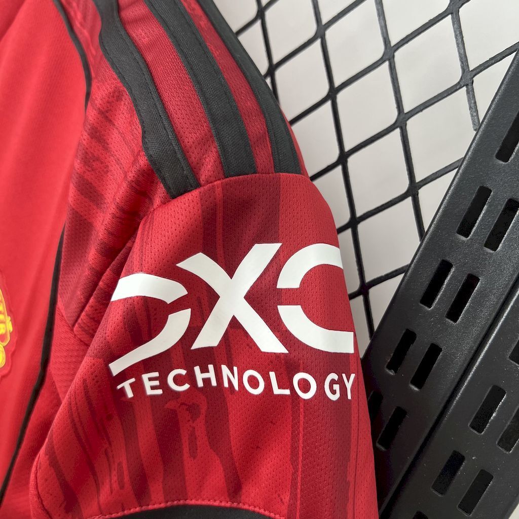 Manchester United 2025/26 Home - Women's Fit