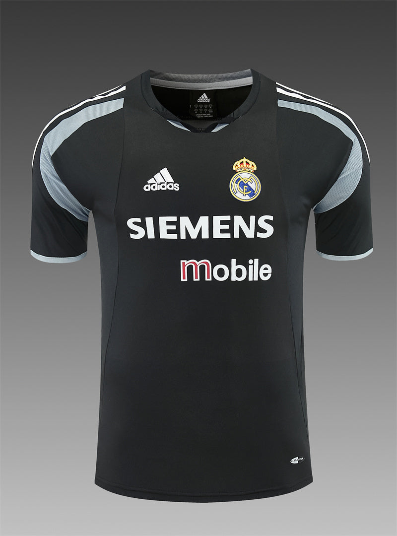 Real Madrid 2004/05 Black Retro Training Top