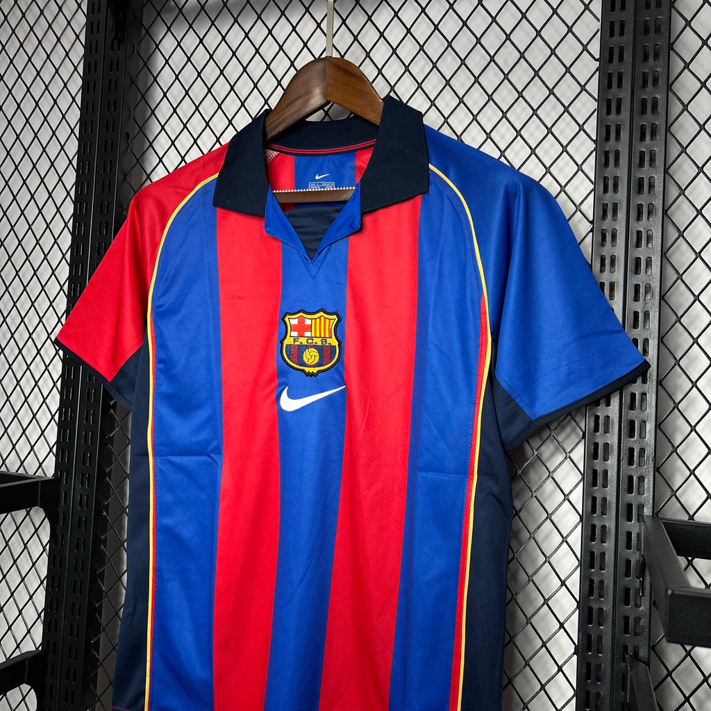 Barcelona 2001/02 Home - Retro