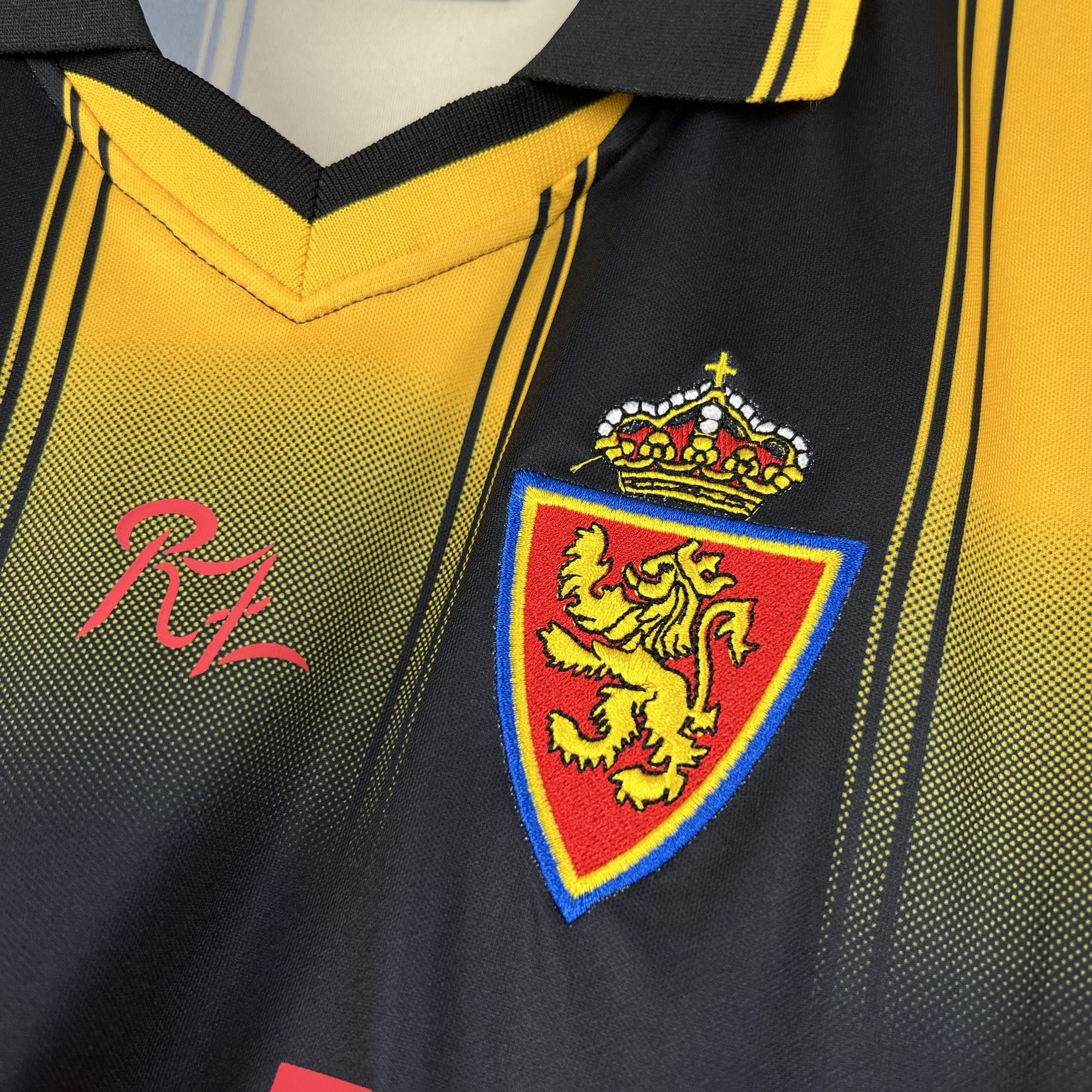 Real Zaragoza 2003/04 Away - Retro
