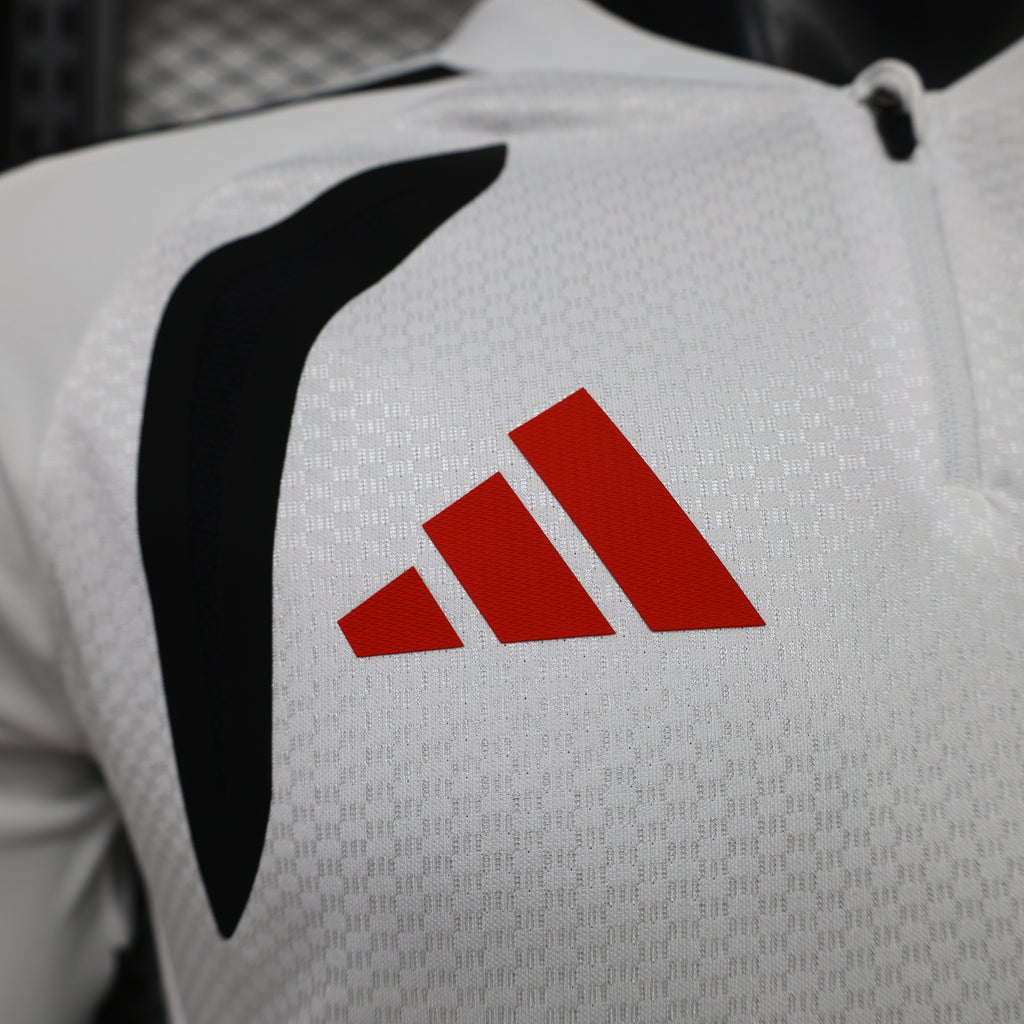 Liverpool FC 2026/27 White ¼  Zip Player Version Training Top