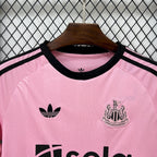 Newcastle United 2025/26 Goalkeeper - Fan Version