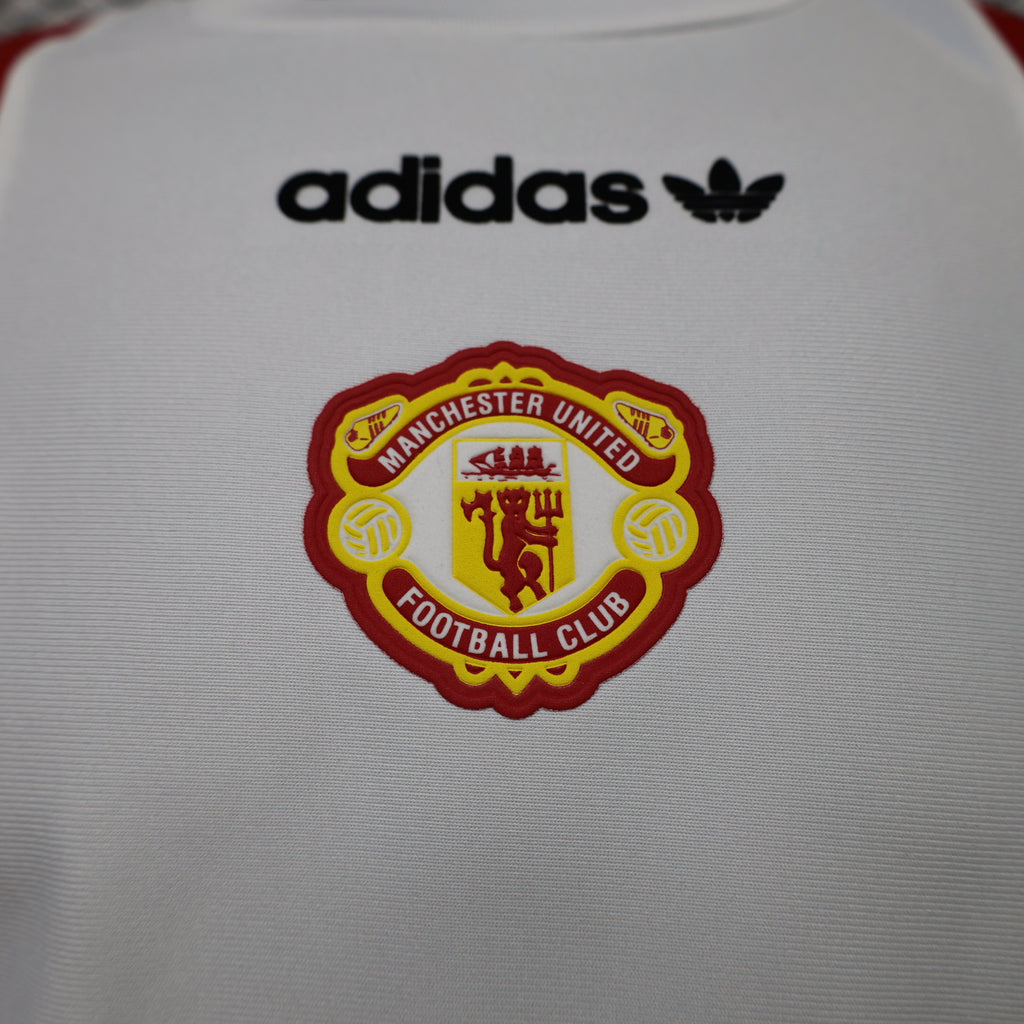 Manchester United 2026/27 White EQT Shirt - Player Version
