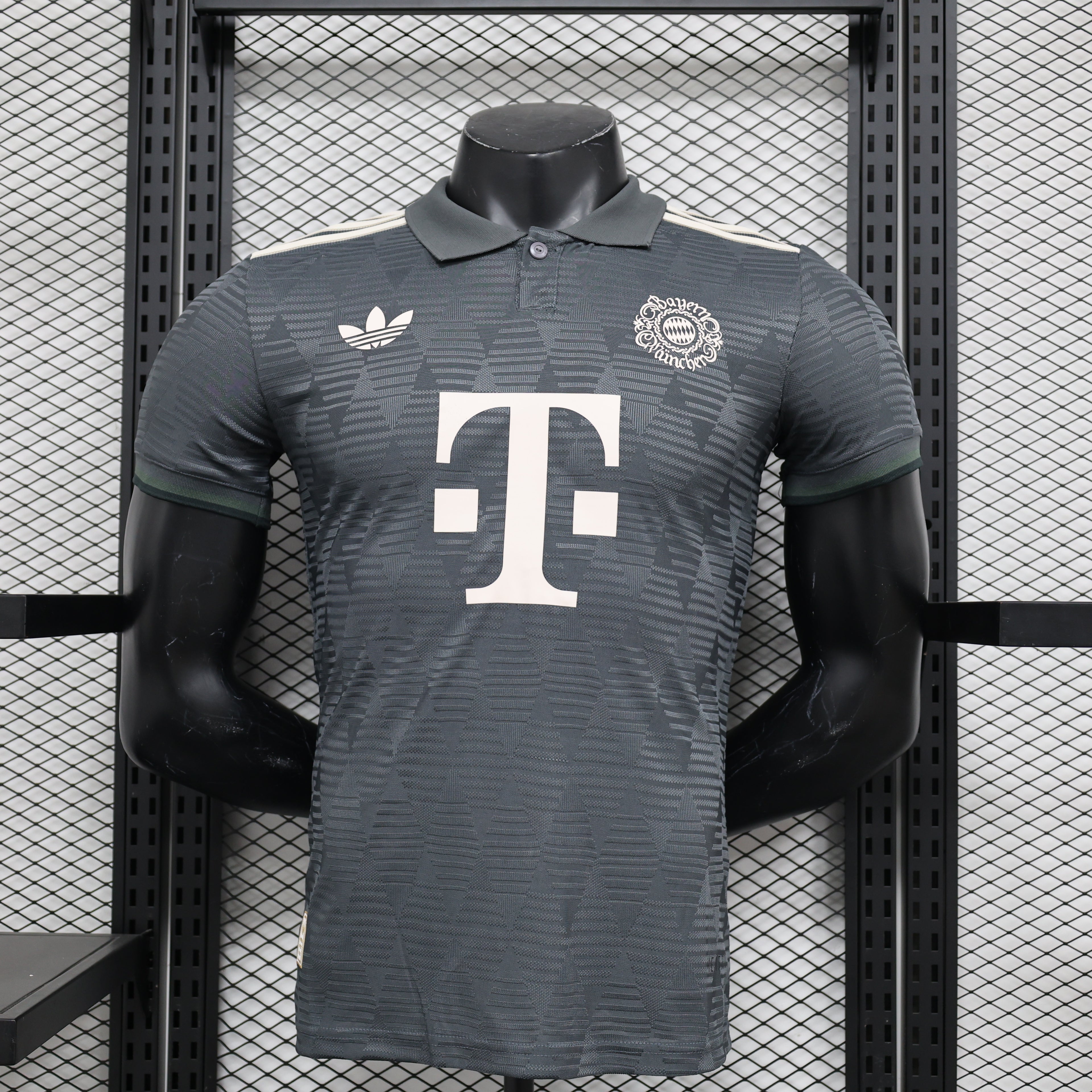 Bayern Munich 2024/25 Oktoberfest - Player Version