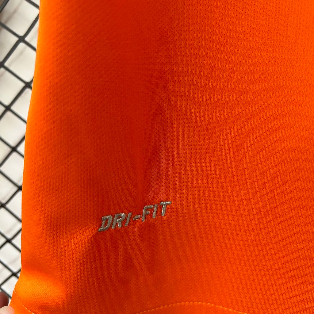 Netherlands 2014 Home - Retro