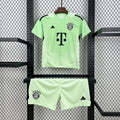 Bayern Munich 2025/26 Green Goalkeeper - Kid Kit