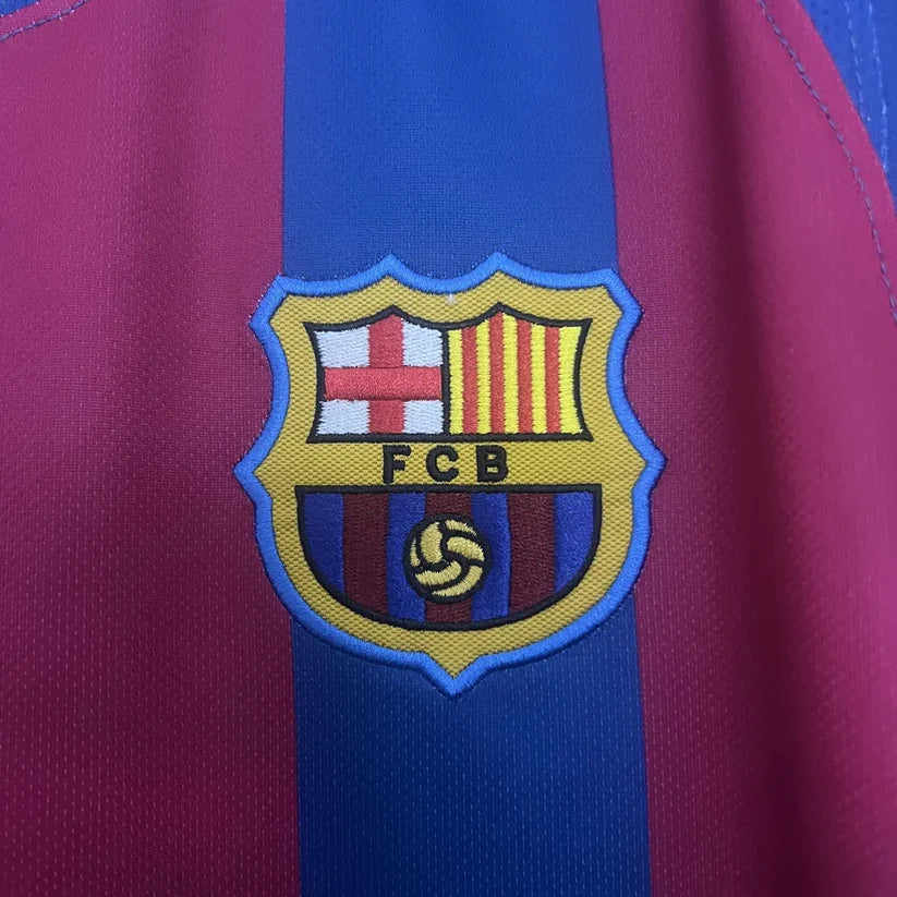 Barcelona 2005/06 Home - Retro