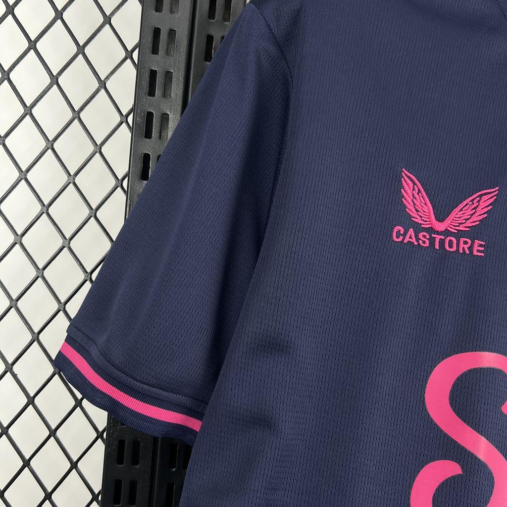 Navy Everton fourth fan football jersey sleeve with pink Castore logo and trim