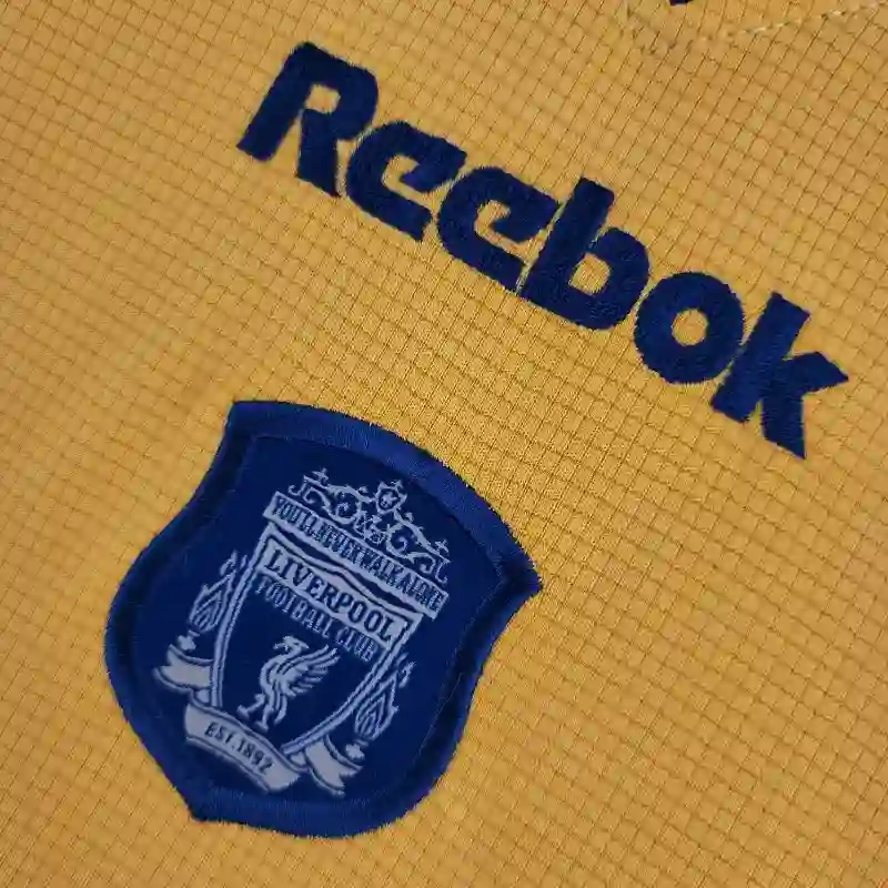 Liverpool FC 2001 FA Cup Final Away - Retro