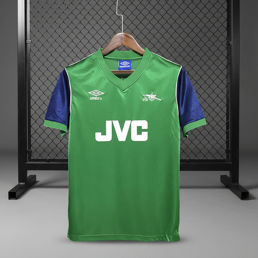 Arsenal 1982/83 Away - Retro