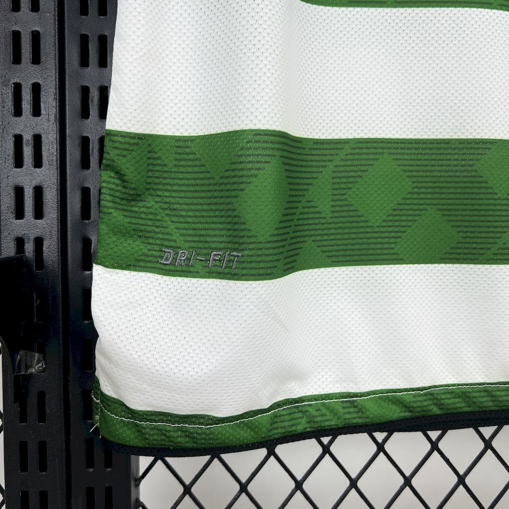 Celtic 2010/12 Home - Retro