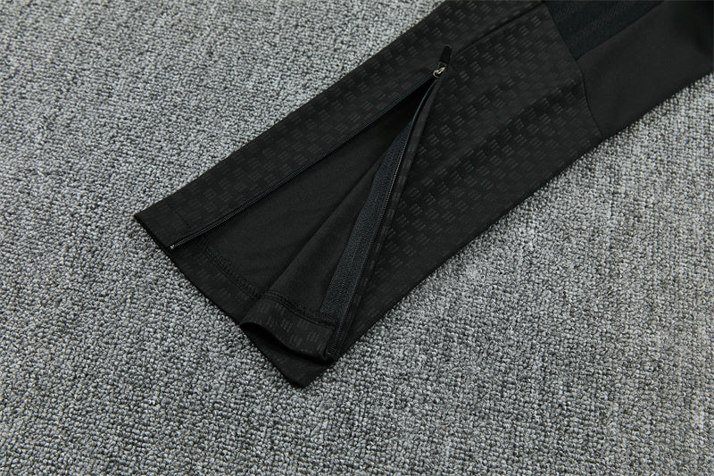 Liverpool FC 2026/27 Blackout ¼  Zip Training Set | Adult + Kids Sizes