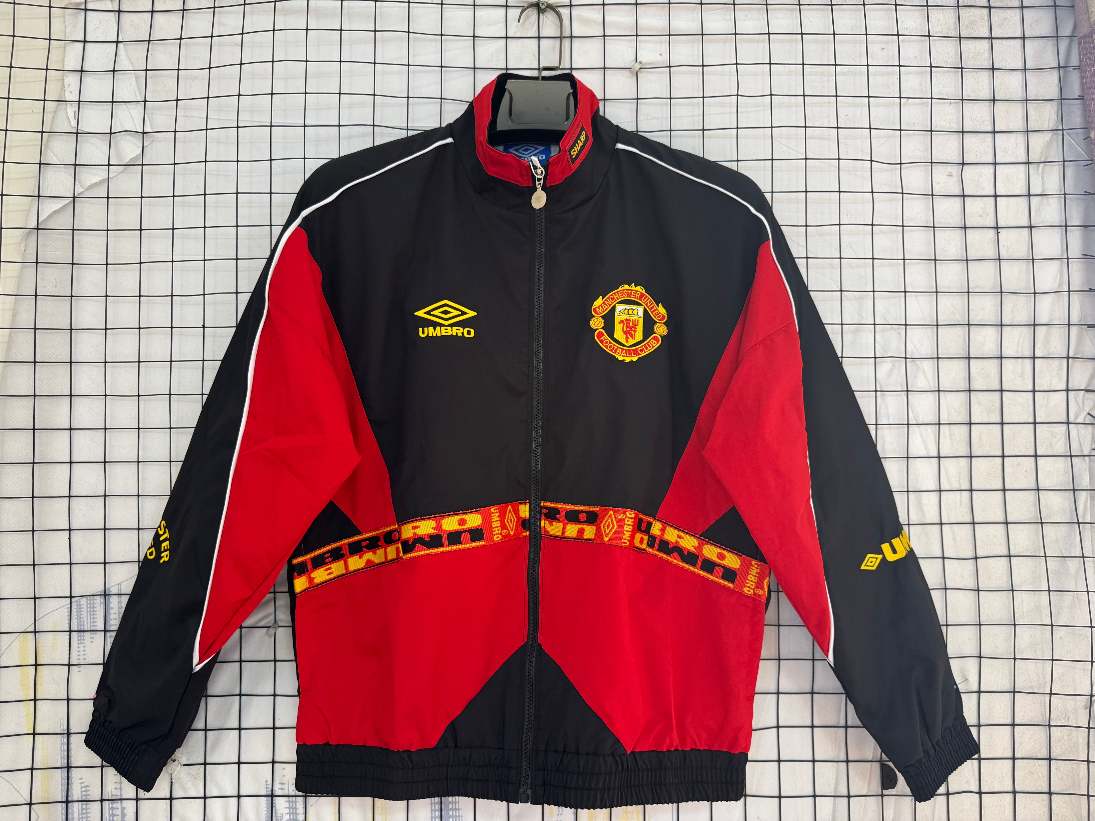 Manchester United 1996/97 Windbreaker - Retro