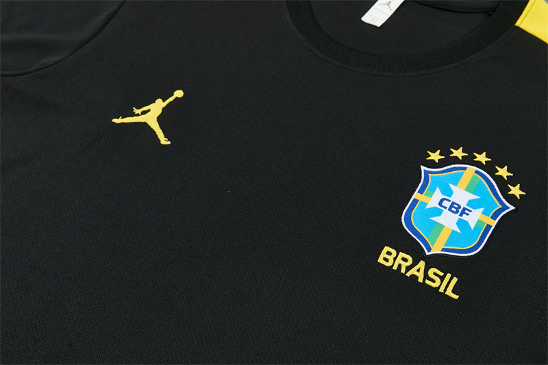 Brazil 2026/27 Black Training Set (Adult + Kids Sizes)