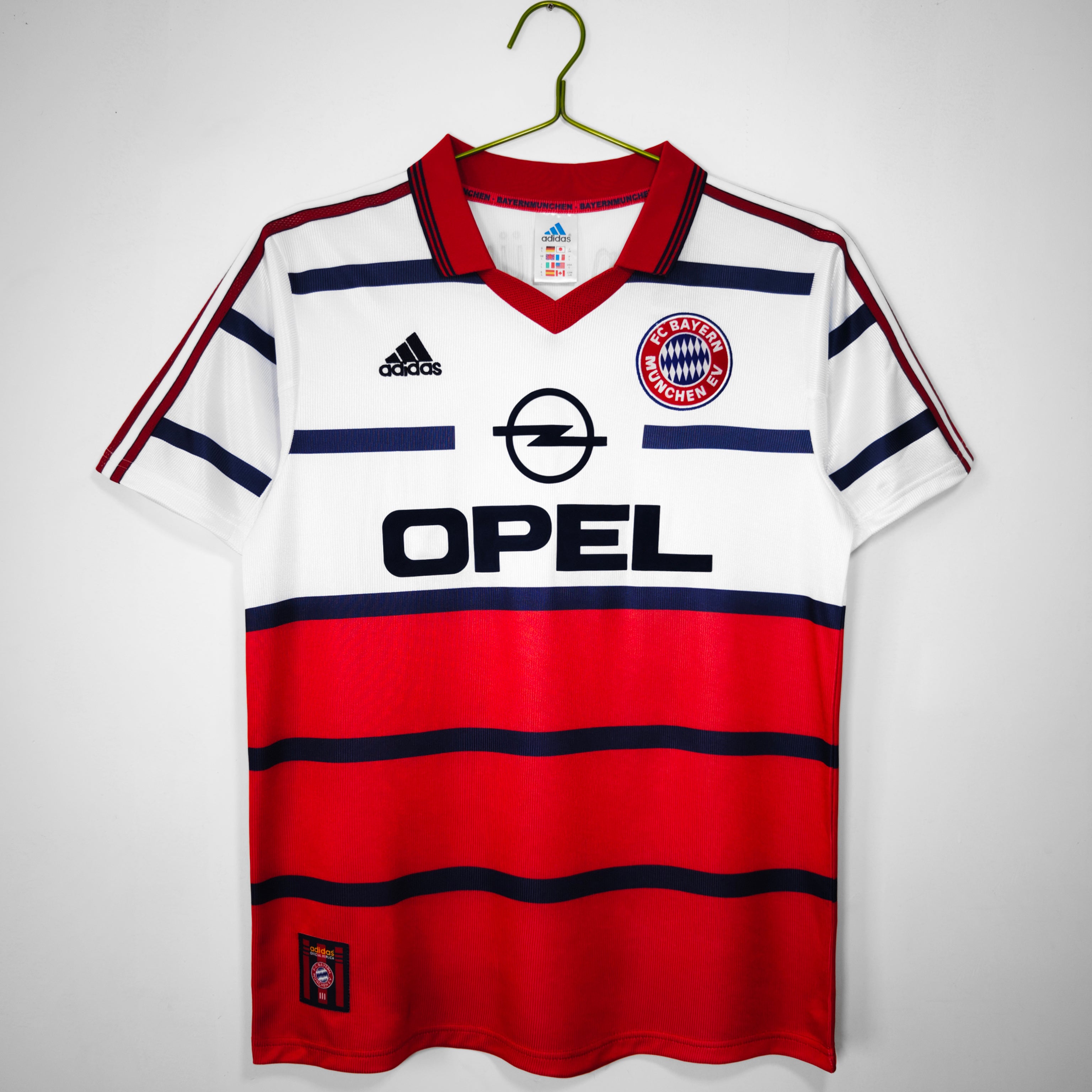 Bayern Munich 1998/00 Away - Retro